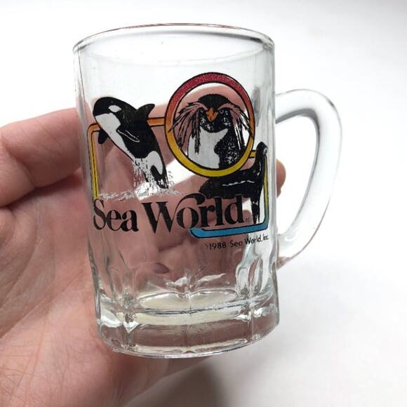 Vintage Sea World Glass Shot Glass Souvenir - Picture 5 of 5
